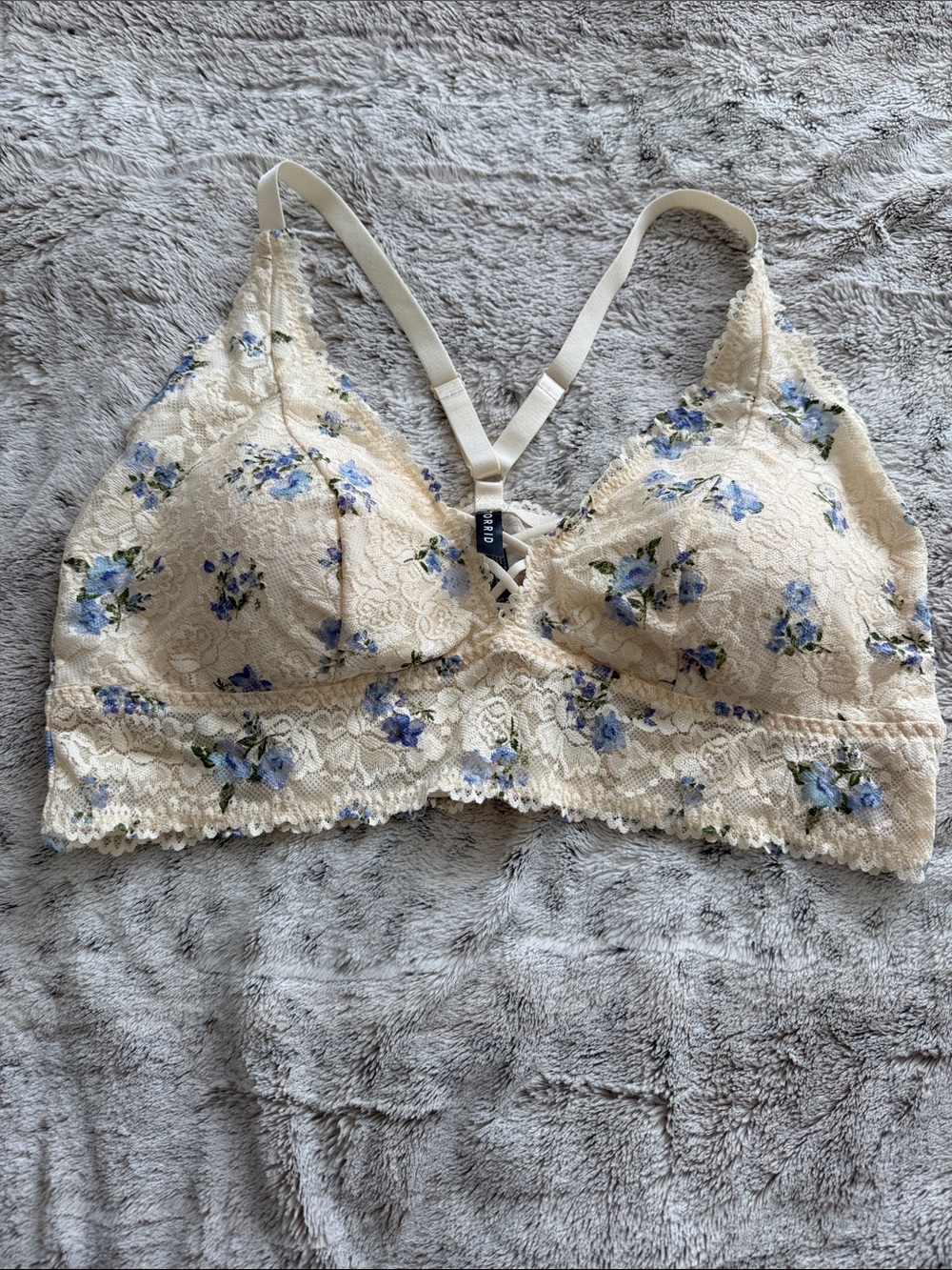 New without tags torrid Cream Lace Bralette with Blue Floral Print size 2 18 20